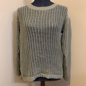 Knitted light gray jacket